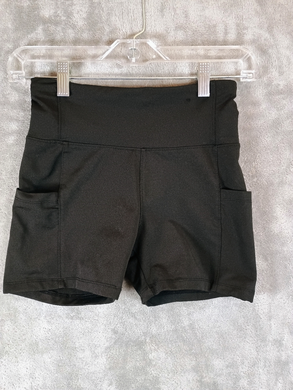 Series 8 Fitness Girls Athletic Shorts Size Small (Defect)